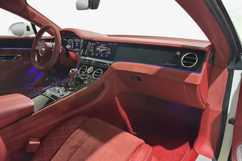 Bentley Continental GT din 2024 cu 7.200 km - oferta BEN154916 - foto 1