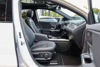 Mercedes-Benz EQA din 2022 cu 30.956 km - oferta MER154919 - foto 2