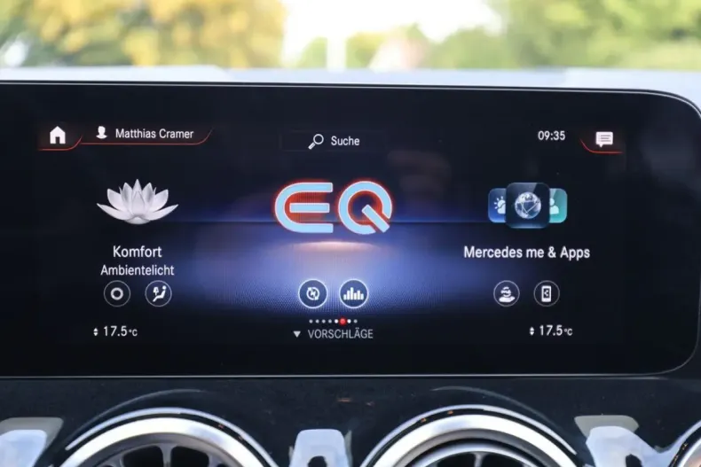 Mercedes-Benz EQA din 2022 cu 30.956 km - oferta MER154919 - foto 10