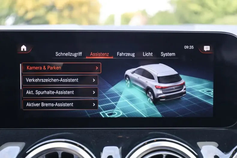 Mercedes-Benz EQA din 2022 cu 30.956 km - oferta MER154919 - foto 11