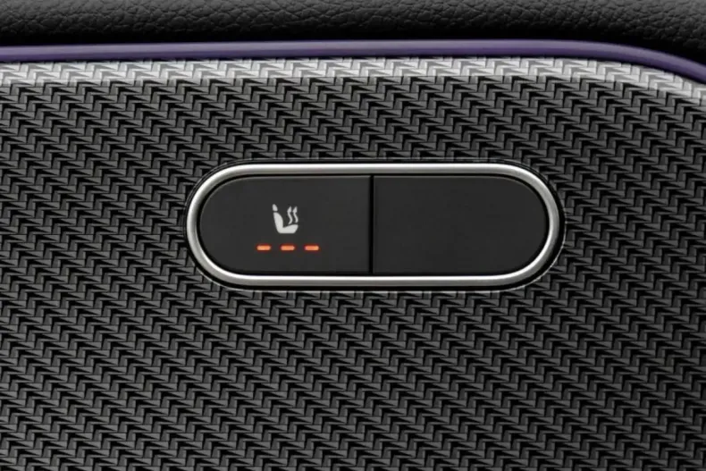 Mercedes-Benz GLA 180 din 2025 cu 7.947 km - oferta MER154925 - foto 17