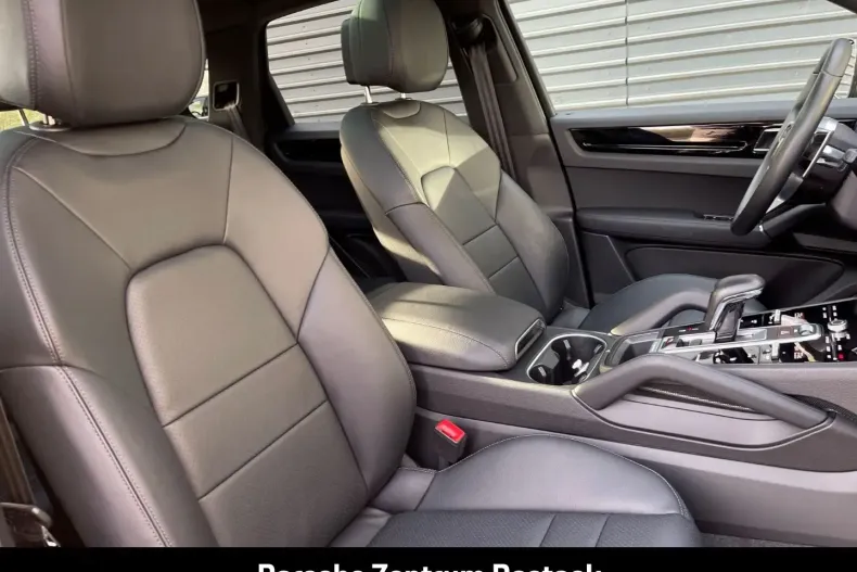 Porsche Cayenne din 2023 cu 16.169 km - oferta POR154928 - foto 20