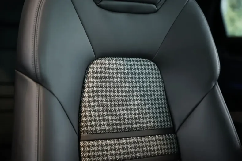 Porsche Cayenne din 2024 cu 26.500 km - oferta POR154929 - foto 3