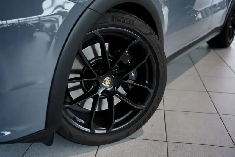 Porsche Cayenne din 2024 cu 26.500 km - oferta POR154929 - foto 4