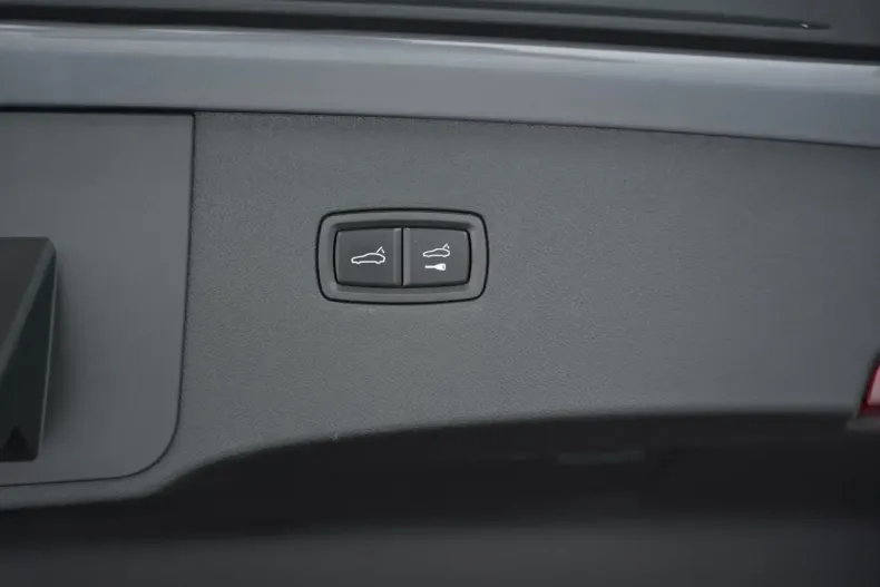 Porsche Cayenne din 2024 cu 26.500 km - oferta POR154929 - foto 42