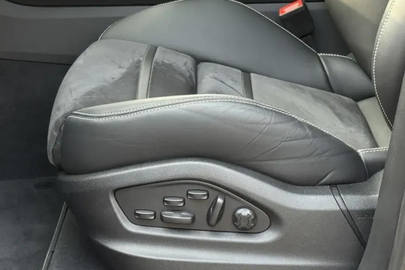 Porsche Cayenne din 2023 cu 13.800 km - oferta POR154932 - foto 7