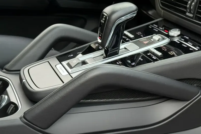 Porsche Cayenne din 2023 cu 13.800 km - oferta POR154932 - foto 16