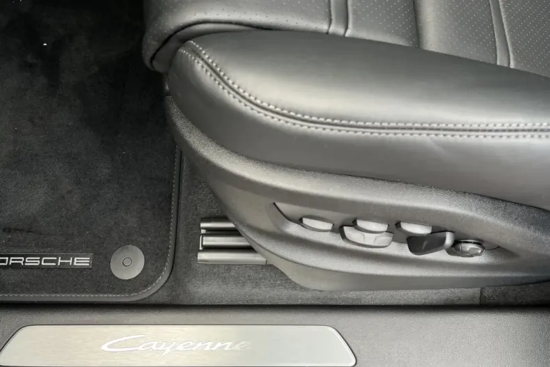 Porsche Cayenne din 2025 cu 21.010 km - oferta POR154933 - foto 21