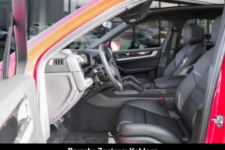 Porsche Cayenne din 2024 cu 3.750 km - oferta POR154934 - foto 6