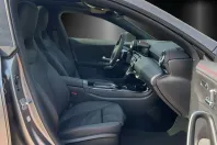 Mercedes-Benz CLA 250 din 2024 cu 28.000 km - oferta MER154939 - foto 8