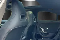 Mercedes-Benz CLA 250 din 2024 cu 28.000 km - oferta MER154939 - foto 11