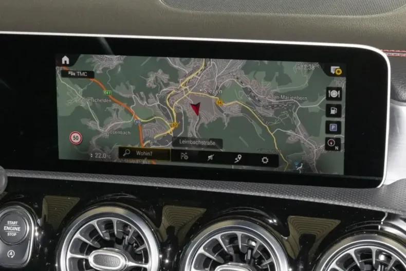 Mercedes-Benz CLA 250 din 2020 cu 15.167 km - oferta MER154940 - foto 8