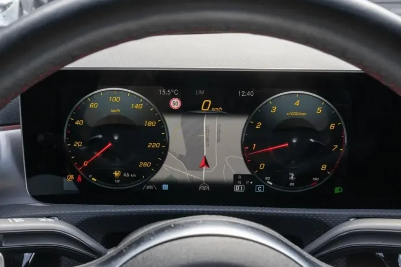 Mercedes-Benz CLA 250 din 2020 cu 15.167 km - oferta MER154940 - foto 17