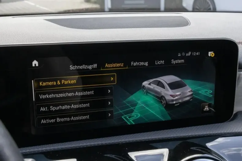 Mercedes-Benz CLA 250 din 2020 cu 15.167 km - oferta MER154940 - foto 20