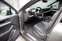 Porsche Cayenne din 2025 cu 6.200 km - oferta POR154944 - foto 2