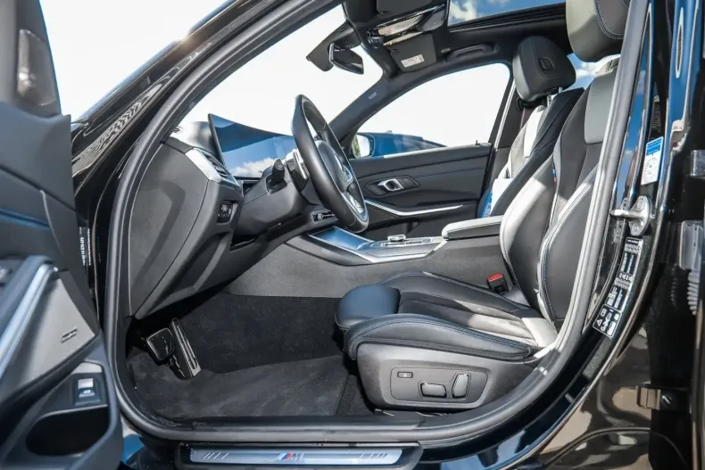 BMW 330 din 2024 cu 15.630 km - oferta BMW154951 - foto 10