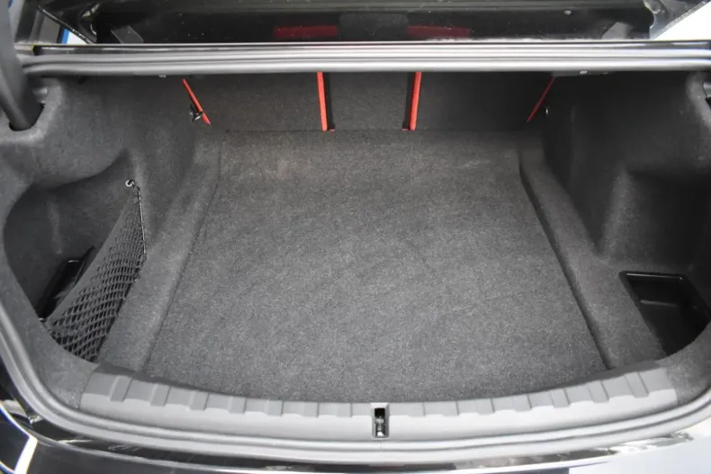 BMW 330 din 2022 cu 33.200 km - oferta BMW154955 - foto 16