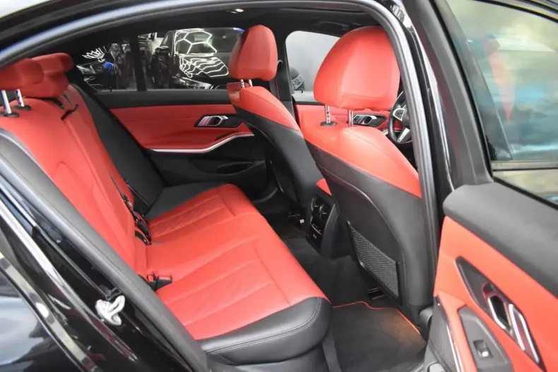 BMW 330 din 2022 cu 33.200 km - oferta BMW154955 - foto 19