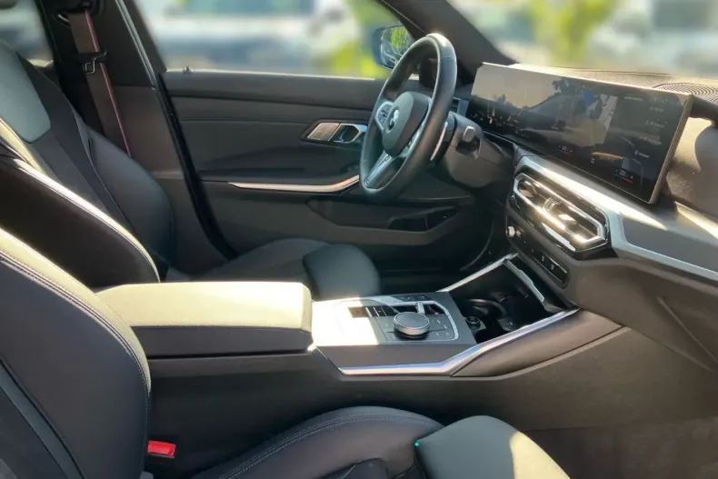 BMW 330 din 2024 cu 83.800 km - oferta BMW154958 - foto 4