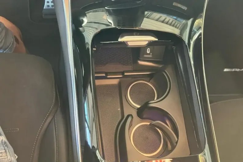 Mercedes-Benz GLC 300 din 2025 cu 19.490 km - oferta MER154960 - foto 10