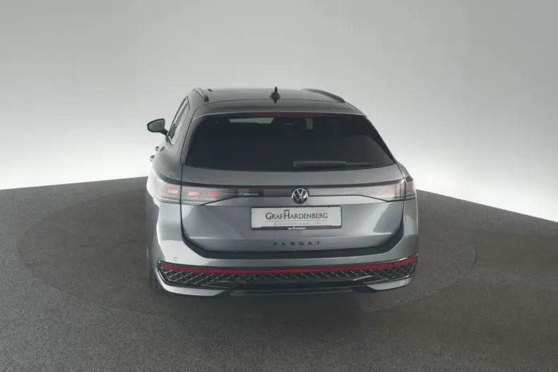 Volkswagen Passat din 2024 cu 16.900 km - oferta VOL154965 - foto 4