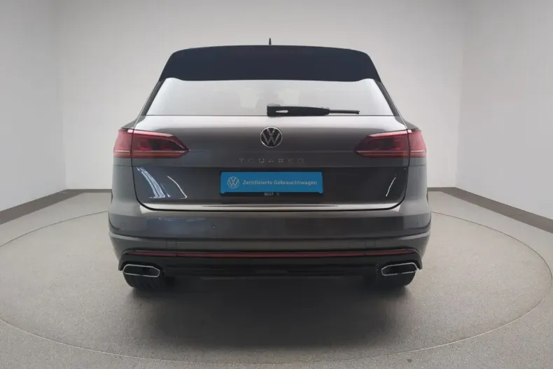 Volkswagen Touareg din 2023 cu 52.700 km - oferta VOL154980 - foto 17