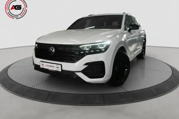 Volkswagen Touareg din 2023 - oferta VOL154981