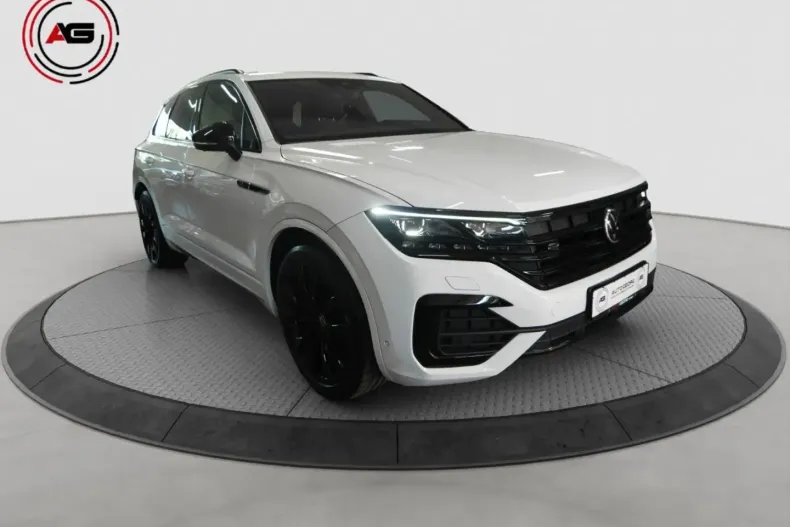 Volkswagen Touareg din 2023 cu 51.053 km - oferta VOL154981 - foto 3