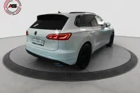 Volkswagen Touareg din 2023 cu 51.053 km - oferta VOL154981 - foto 5