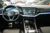Volkswagen Touareg din 2023 cu 51.053 km - oferta VOL154981 - foto 13