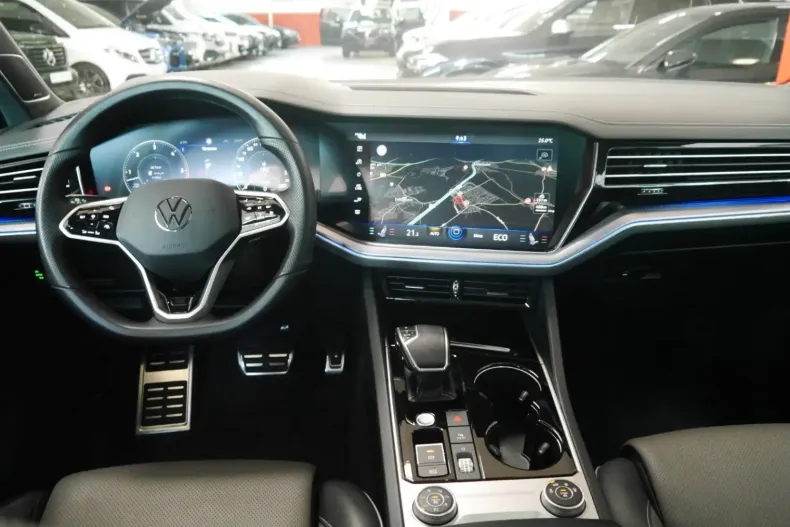 Volkswagen Touareg din 2023 cu 51.053 km - oferta VOL154981 - foto 13