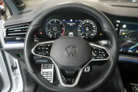 Volkswagen Touareg din 2023 cu 51.053 km - oferta VOL154981 - foto 18