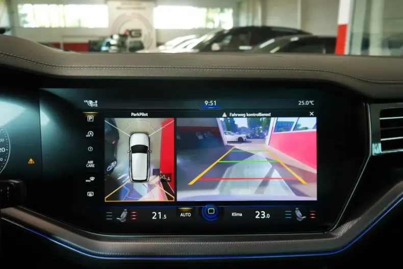 Volkswagen Touareg din 2023 cu 51.053 km - oferta VOL154981 - foto 22