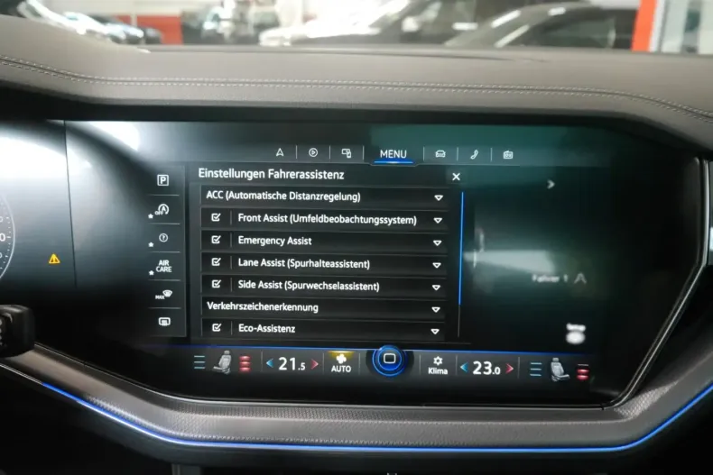 Volkswagen Touareg din 2023 cu 51.053 km - oferta VOL154981 - foto 25