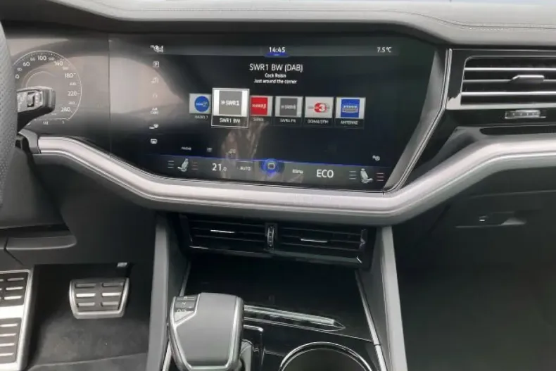 Volkswagen Touareg din 2023 cu 65.000 km - oferta VOL154982 - foto 11