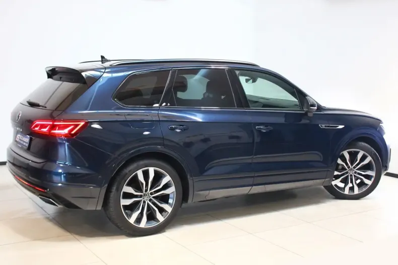 Volkswagen Touareg din 2023 cu 60.868 km - oferta VOL154983 - foto 5