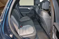 Volkswagen Touareg din 2023 cu 60.868 km - oferta VOL154983 - foto 8