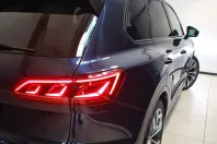 Volkswagen Touareg din 2023 cu 60.868 km - oferta VOL154983 - foto 19