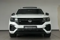 Volkswagen Touareg din 2023 cu 69.640 km - oferta VOL154985 - foto 2