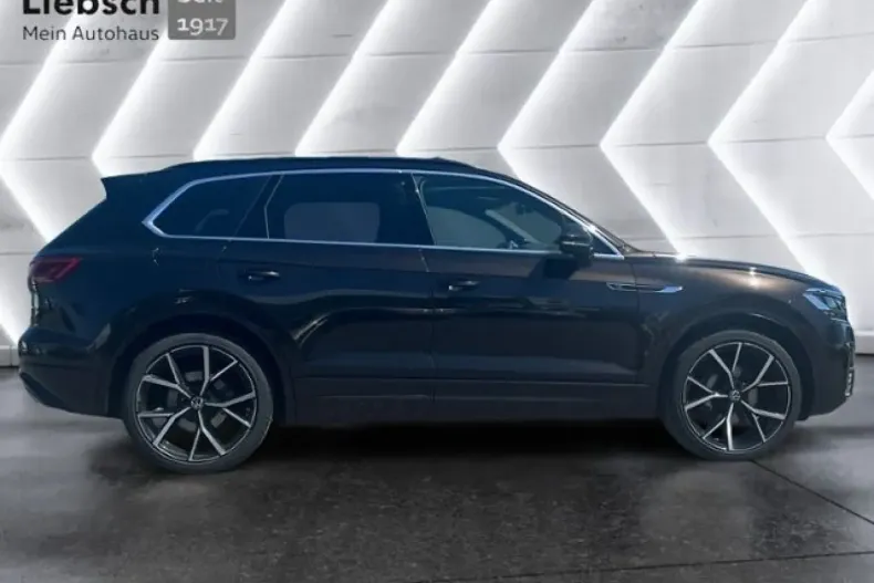 Volkswagen Touareg din 2023 cu 67.700 km - oferta VOL154987 - foto 6