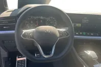 Volkswagen Touareg din 2023 cu 67.700 km - oferta VOL154987 - foto 12