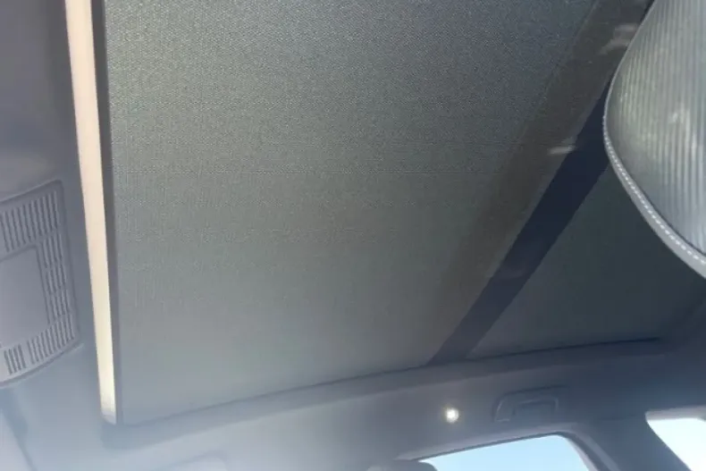 Volkswagen Touareg din 2023 cu 67.700 km - oferta VOL154987 - foto 21