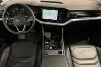 Volkswagen Touareg din 2024 cu 33.835 km - oferta VOL154988 - foto 13