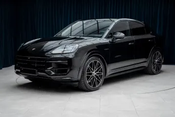 Porsche Cayenne din 2025 - oferta POR154997