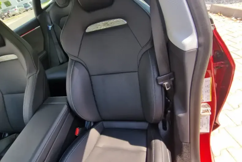 Tesla Model 3 din 2024 cu 14.800 km - oferta TES155001 - foto 15