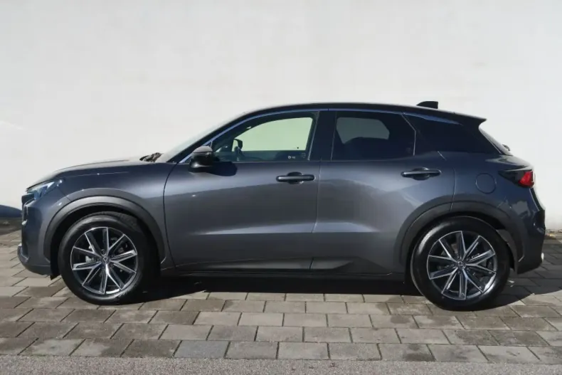 Lexus LBX din 2024 cu 10.490 km - oferta LEX155004 - foto 3