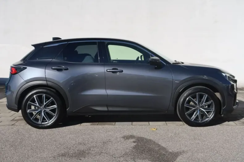 Lexus LBX din 2024 cu 10.490 km - oferta LEX155004 - foto 6