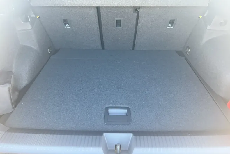 Volkswagen T-Roc din 2025 cu 758 km - oferta VOL155011 - foto 13