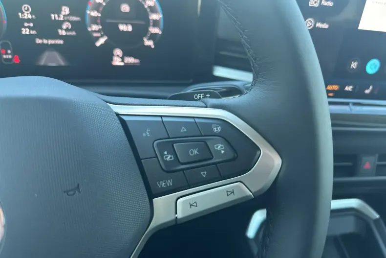 Volkswagen T-Roc din 2025 cu 758 km - oferta VOL155011 - foto 16