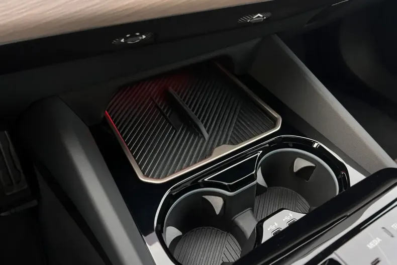 BMW 520 din 2024 cu 17.279 km - oferta BMW155012 - foto 25